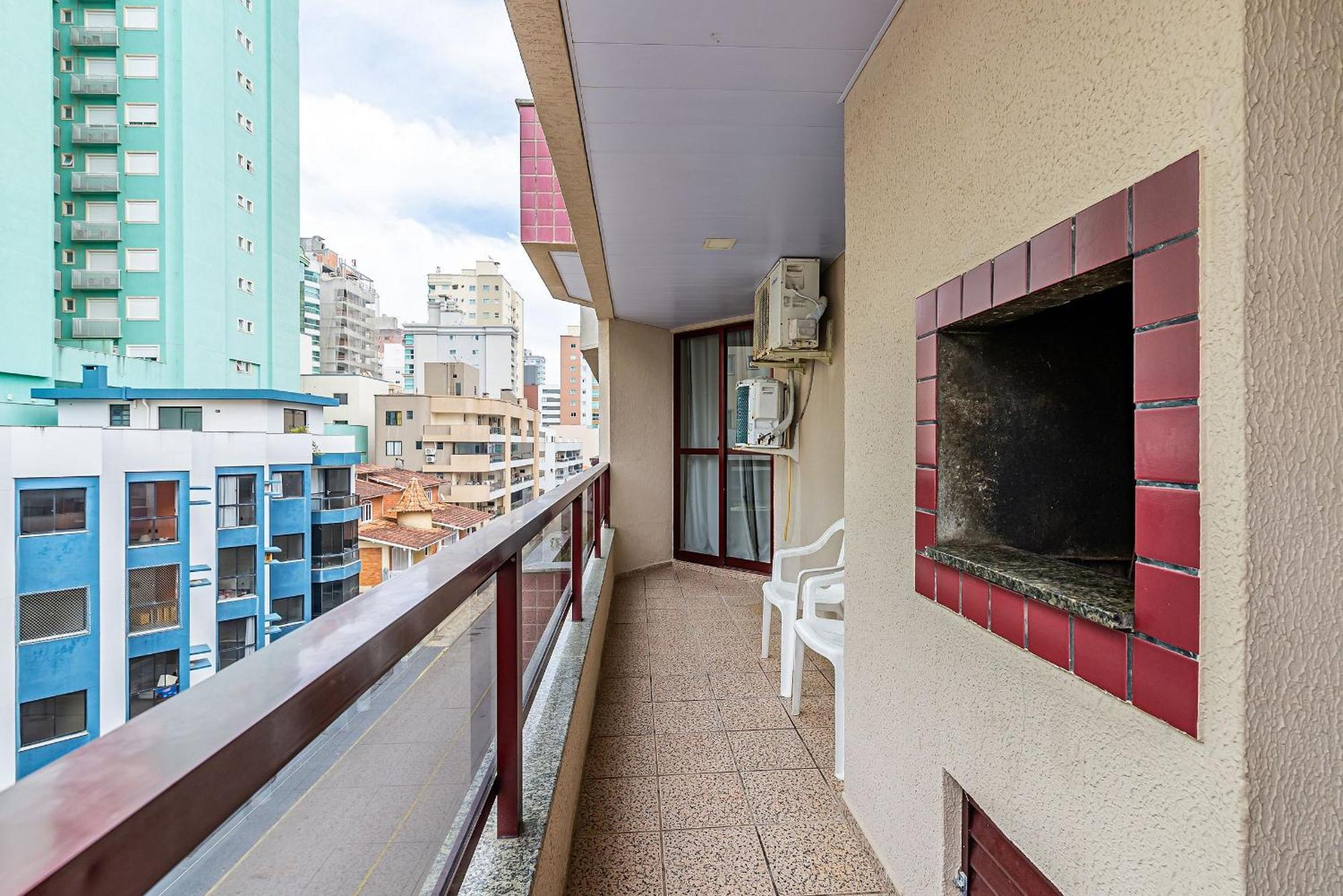 Apto Pe Na Areia Vista Mar Em Meia Praia Evb308 Итапема Экстерьер фото